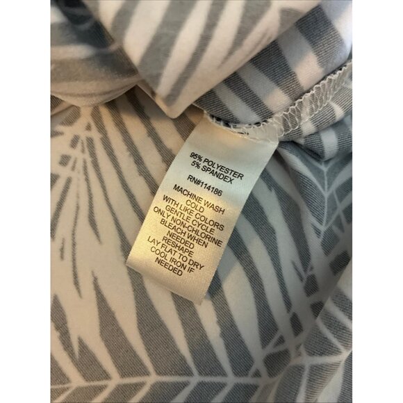 89TH + MADISON Women's Black White Palm Print Blouse M Ruffle Sleeve - Picture 6 of 6